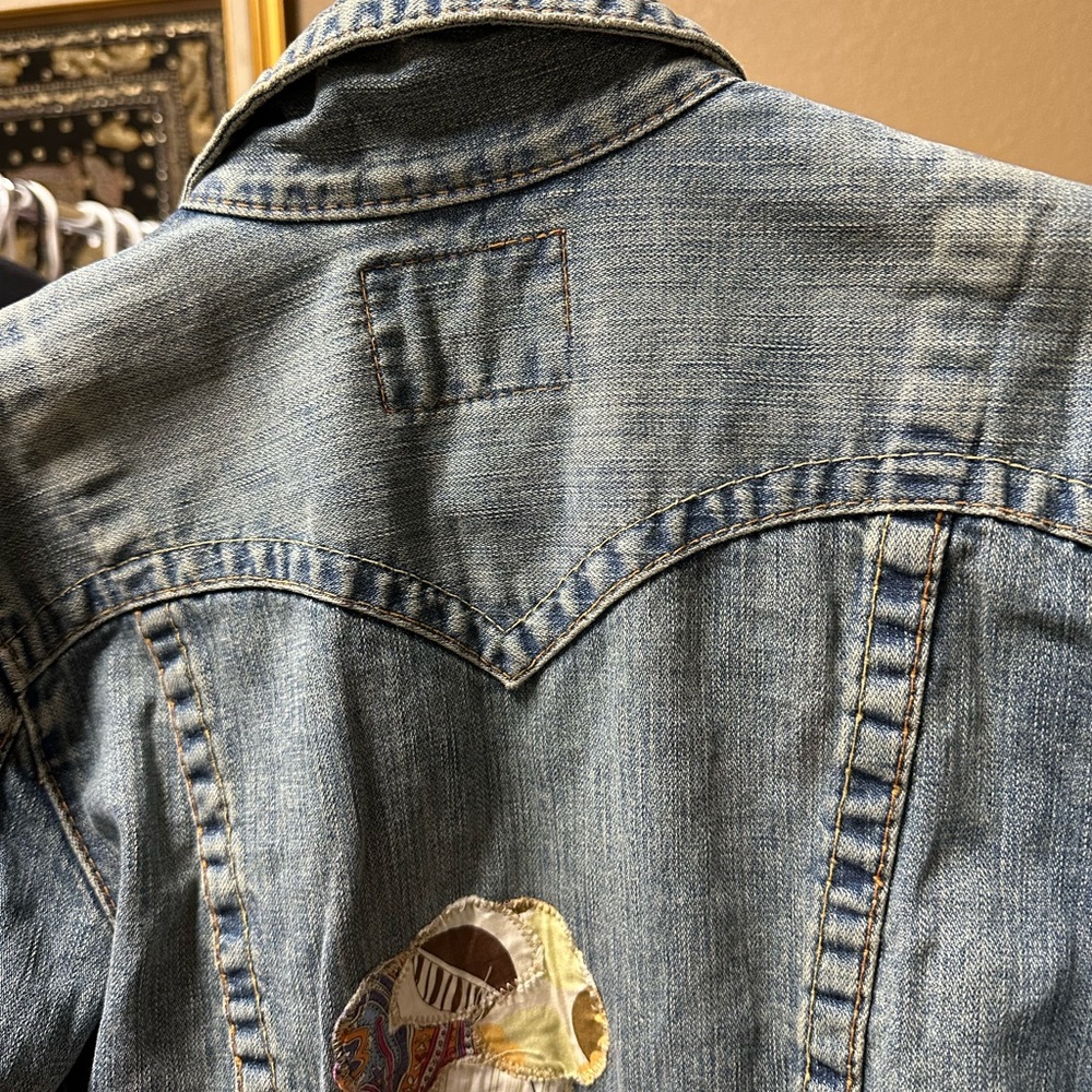 True religion jacket. - Picture 3 of 7